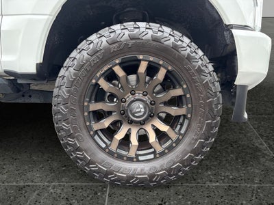 2022 Ford F-350SD Platinum