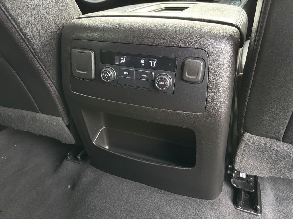 2019 Chevrolet Suburban LT Luxury Package