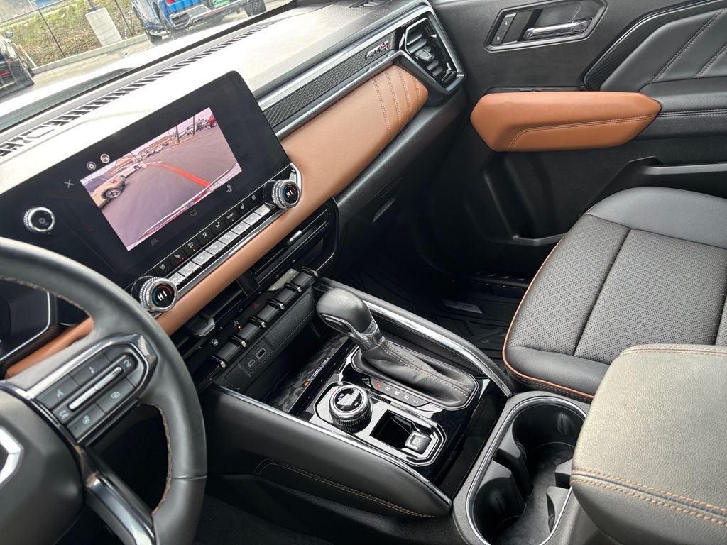 2024 GMC Canyon AT4