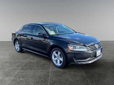 2014 Volkswagen Passat 1.8T Wolfsburg Edition