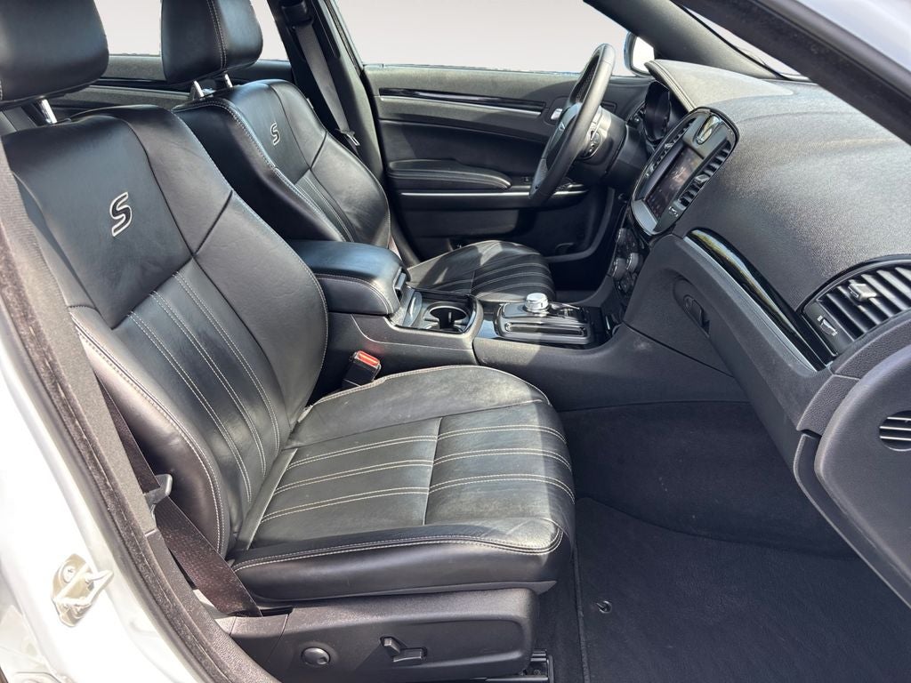 2023 Chrysler 300 S
