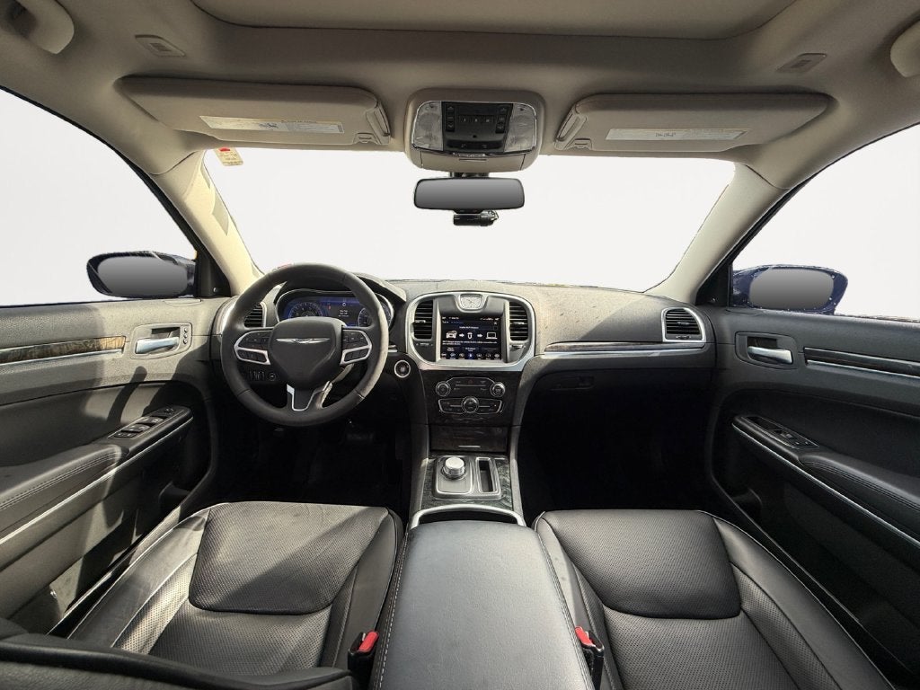 2022 Chrysler 300 Touring