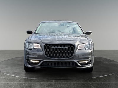 2022 Chrysler 300 Touring