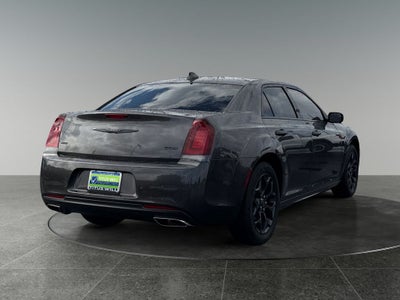 2022 Chrysler 300 Touring