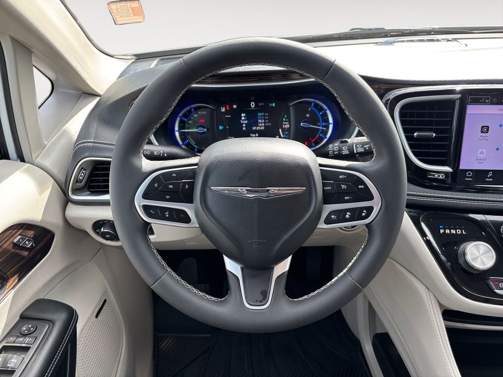 2023 Chrysler Pacifica Hybrid Limited