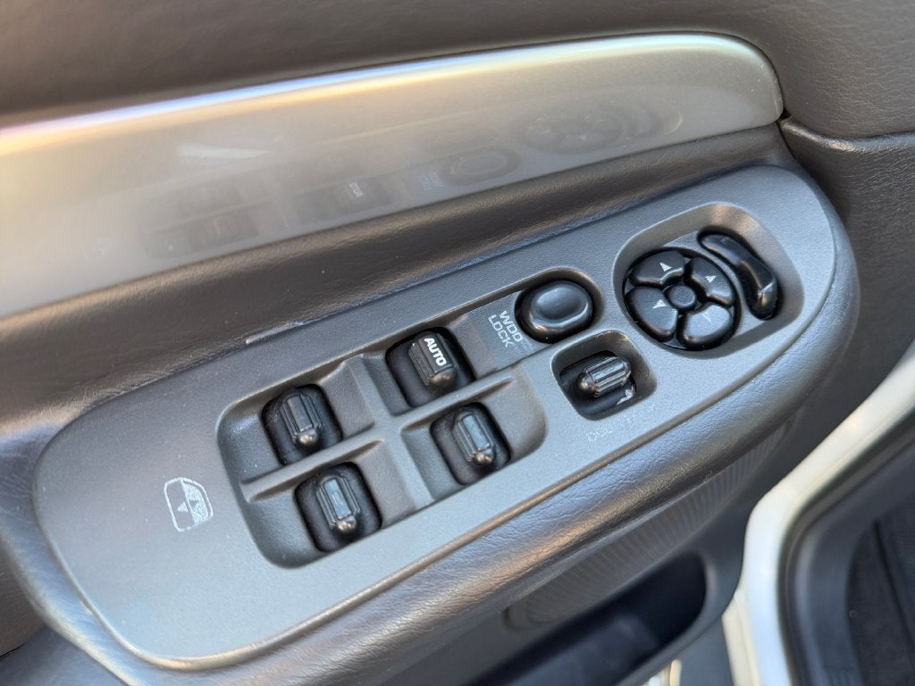 2004 Dodge Ram 3500 Laramie Longbed 5.9L