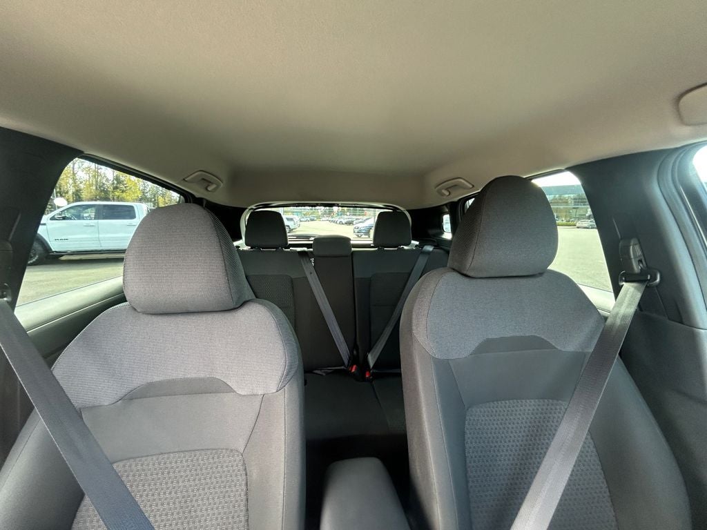 2025 Nissan Kicks S