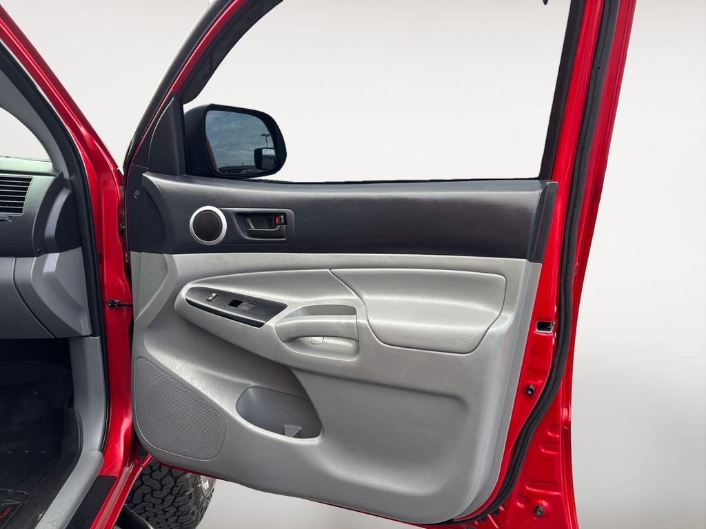 2015 Toyota Tacoma Base V6