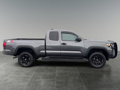 2022 Toyota Tacoma SR V6