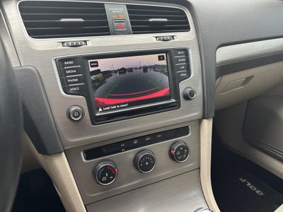 2017 Volkswagen Golf TSI S 4-Door