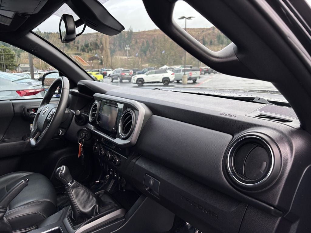 2019 Toyota Tacoma TRD Off-Road V6 MANUAL