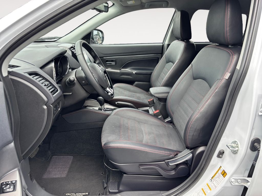 2025 Mitsubishi Outlander Sport 2.0 SE
