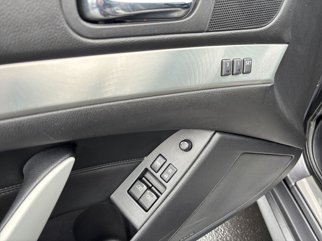2013 INFINITI G37 X