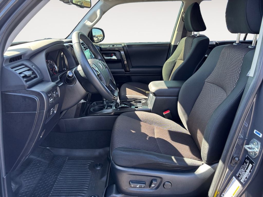 2024 Toyota 4Runner TRD Off-Road