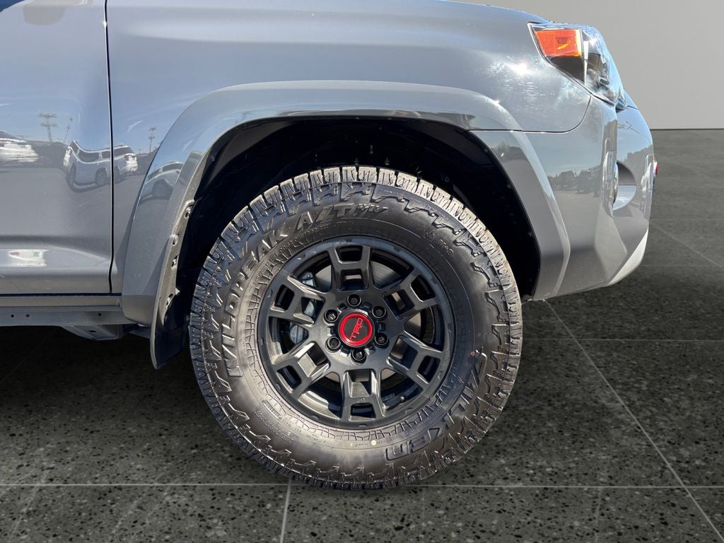 2024 Toyota 4Runner TRD Off-Road