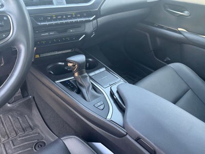 2022 Lexus UX 250h Base
