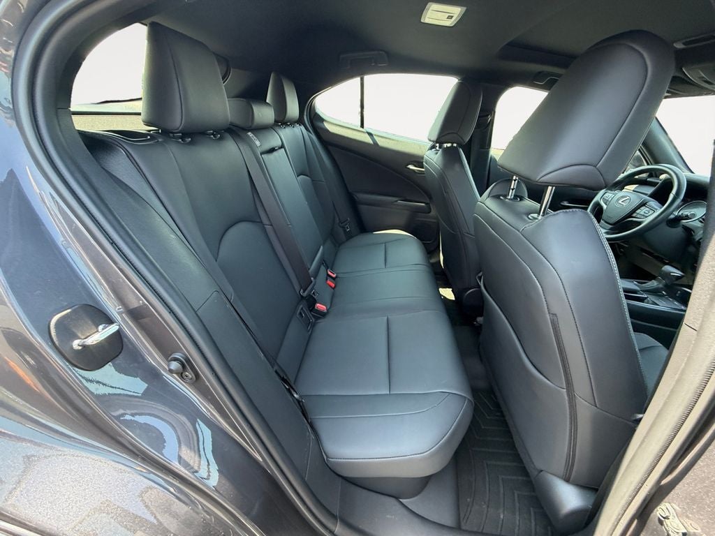 2022 Lexus UX 250h Base