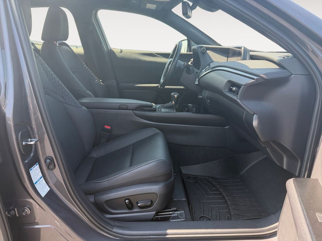 2022 Lexus UX 250h Base