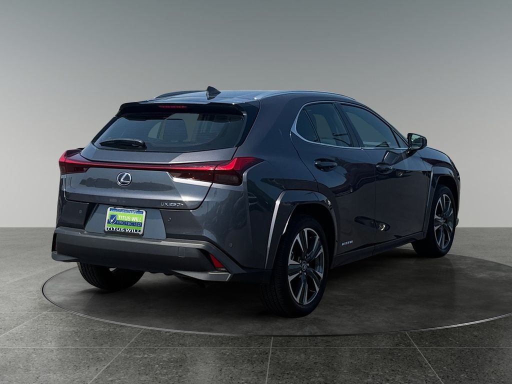 2022 Lexus UX 250h Base