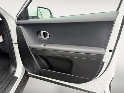 2024 Hyundai IONIQ 5 SE