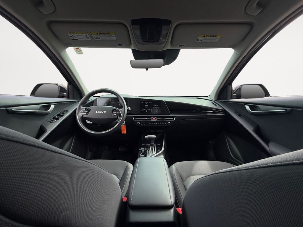 2025 Kia Niro LX