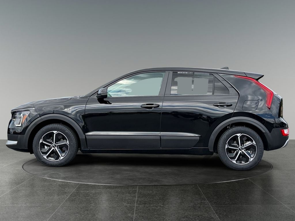2025 Kia Niro LX