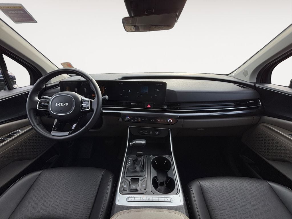 2025 Kia Carnival LXS